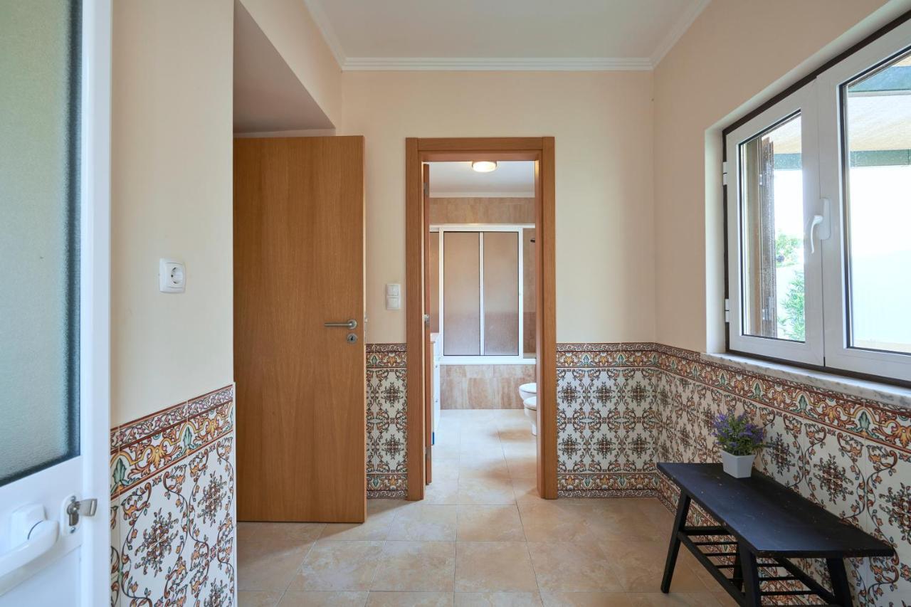 Spacious And Renovated Apartment With Amazing Patio, By Timecooler Lisbona Esterno foto